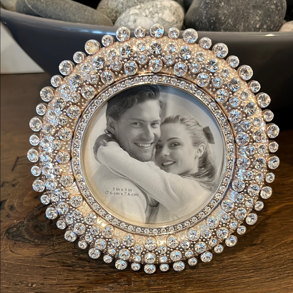 Elegant Silver Crystal Photo Frame